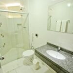 banheiro quarto suíte petrolina palace hotel